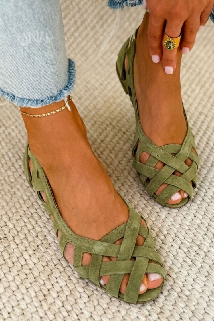 Olive / 43